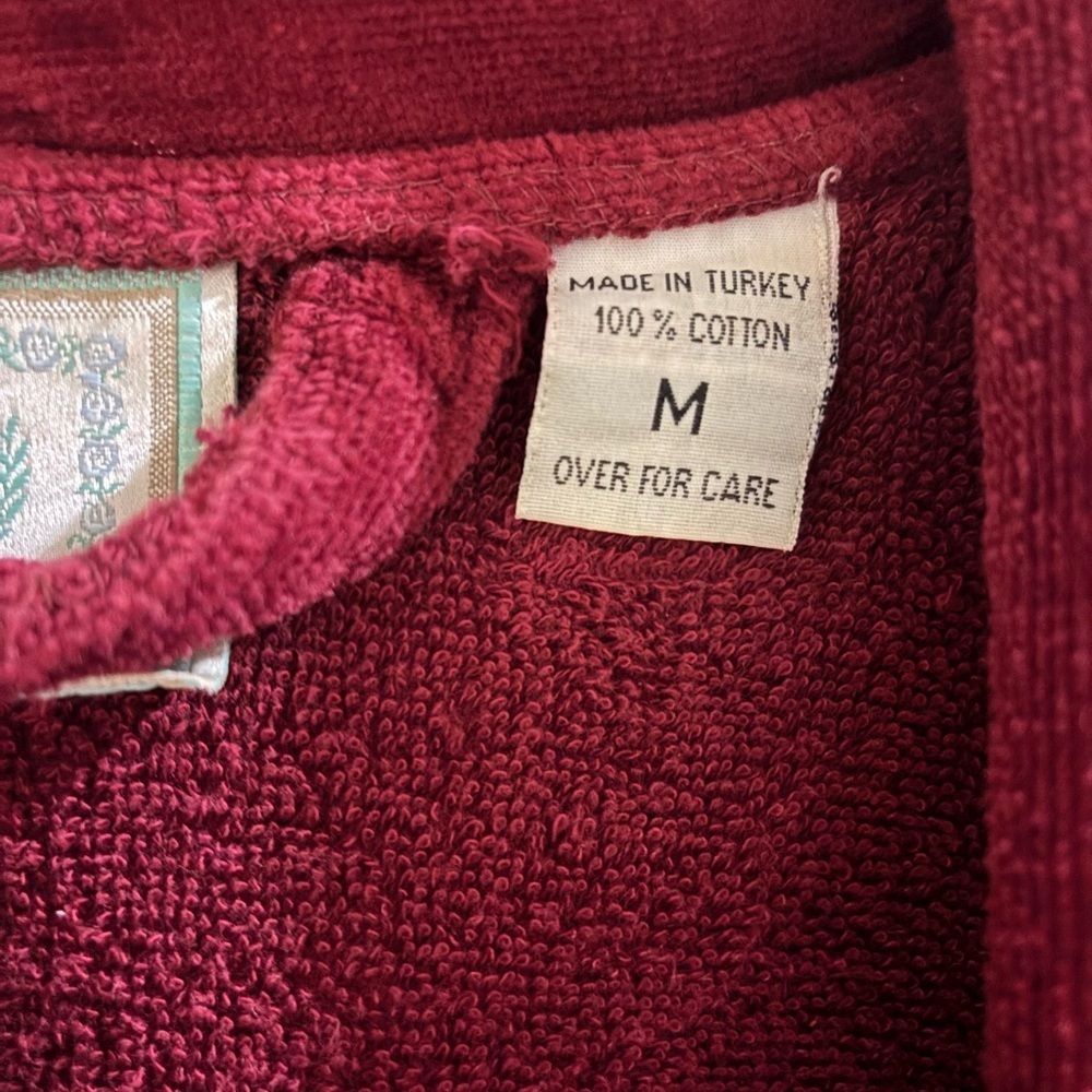 TJ Lawford Turkish Cotton Robe Womens  Medium Red Crown crest Terrycloth Belted - Picture 8 of 10
